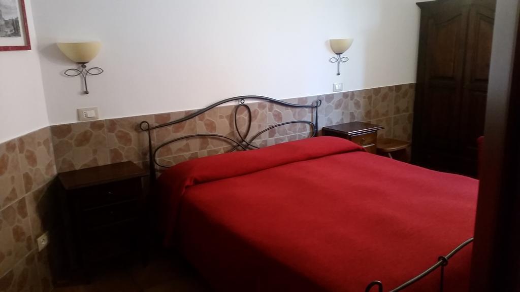 Couette-café Vecchia 2*